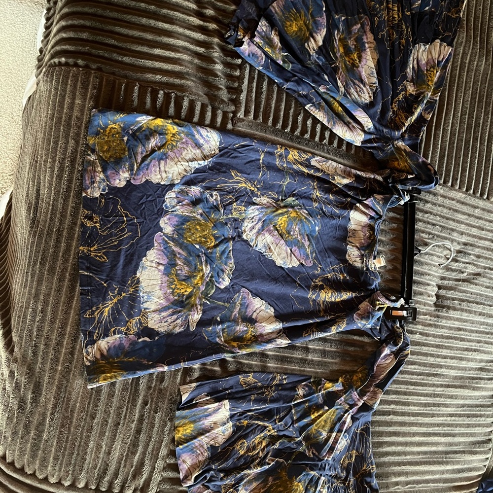 Top with flared sleeves